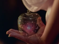 extant_HTLJ_2x17-TheApple_03114