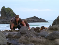 extant_HTLJ_2x17-TheApple_03509