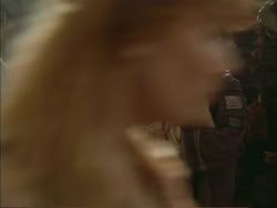 extant_HTLJ_3x03-LoveTakesAHoliday_00544