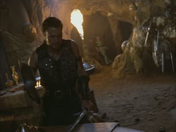 extant_HTLJ_3x03-LoveTakesAHoliday_02582