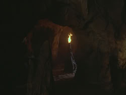 extant_HTLJ_3x03-LoveTakesAHoliday_02928