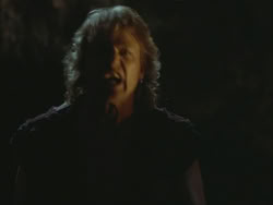 extant_HTLJ_3x03-LoveTakesAHoliday_02990
