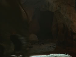 extant_HTLJ_3x03-LoveTakesAHoliday_02996