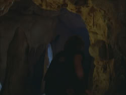 extant_HTLJ_3x03-LoveTakesAHoliday_03203