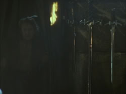 extant_HTLJ_3x03-LoveTakesAHoliday_03513