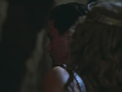 extant_HTLJ_3x03-LoveTakesAHoliday_04563
