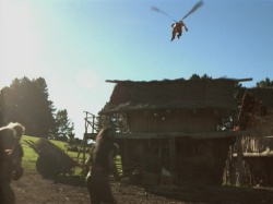 extant_HTLJ_3x07-TheGreenEyedMonster_00285