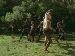 extant_HTLJ_3x07-TheGreenEyedMonster_00374