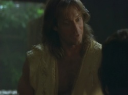 extant_HTLJ_3x07-TheGreenEyedMonster_01197
