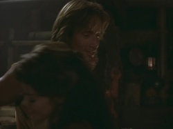 extant_HTLJ_3x07-TheGreenEyedMonster_02426