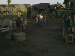 extant_HTLJ_3x07-TheGreenEyedMonster_02572