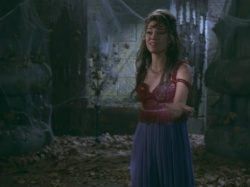 extant_HTLJ_3x07-TheGreenEyedMonster_02706