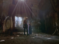 extant_HTLJ_3x07-TheGreenEyedMonster_02807