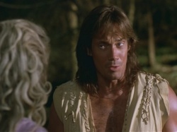 extant_HTLJ_3x07-TheGreenEyedMonster_02883