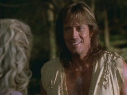 extant_HTLJ_3x07-TheGreenEyedMonster_02894