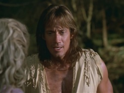 extant_HTLJ_3x07-TheGreenEyedMonster_02896