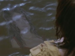 extant_HTLJ_3x07-TheGreenEyedMonster_03710
