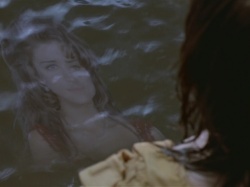 extant_HTLJ_3x07-TheGreenEyedMonster_03725