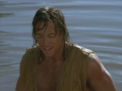 extant_HTLJ_3x07-TheGreenEyedMonster_03765