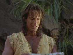 extant_HTLJ_3x07-TheGreenEyedMonster_03851