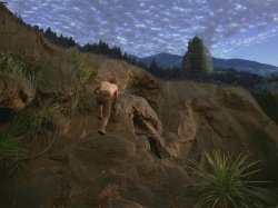 extant_HTLJ_3x07-TheGreenEyedMonster_03877