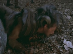 extant_HTLJ_3x07-TheGreenEyedMonster_04124