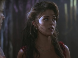extant_HTLJ_3x07-TheGreenEyedMonster_04350