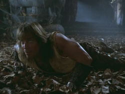 extant_HTLJ_3x07-TheGreenEyedMonster_04411