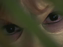 extant_HTLJ_3x13-Encounter_00067