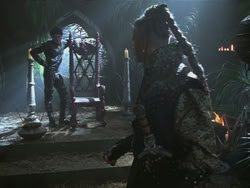 extant_HTLJ_3x13-Encounter_00679