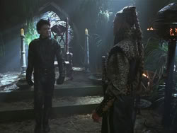 extant_HTLJ_3x13-Encounter_00702