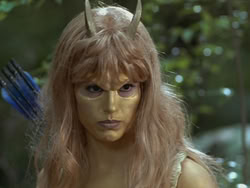 extant_HTLJ_3x13-Encounter_01049