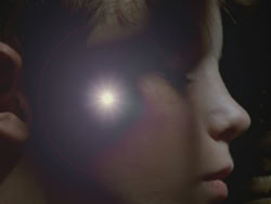 extant_HTLJ_3x13-Encounter_01572