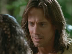 extant_HTLJ_3x13-Encounter_01761