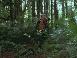 extant_HTLJ_3x13-Encounter_01817
