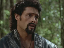 extant_HTLJ_3x13-Encounter_03629