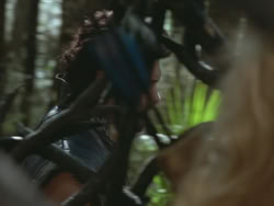extant_HTLJ_3x13-Encounter_03666