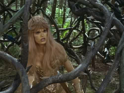 extant_HTLJ_3x13-Encounter_03706