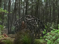 extant_HTLJ_3x13-Encounter_03762
