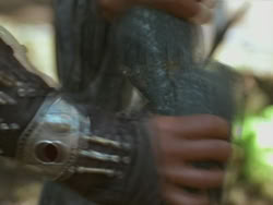 extant_HTLJ_3x13-Encounter_03827