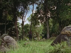 extant_HTLJ_3x13-Encounter_03963