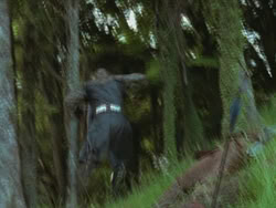 extant_HTLJ_3x13-Encounter_04693