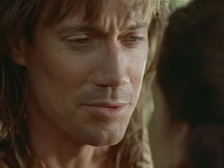 extant_HTLJ_3x13-Encounter_04930
