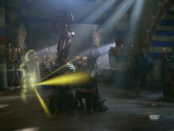 extant_HTLJ_3x18-ReignOfTerror_00147
