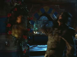 extant_HTLJ_3x18-ReignOfTerror_02131