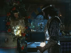 extant_HTLJ_3x18-ReignOfTerror_02234