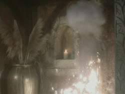 extant_HTLJ_3x18-ReignOfTerror_03088