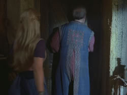 extant_HTLJ_3x18-ReignOfTerror_03278