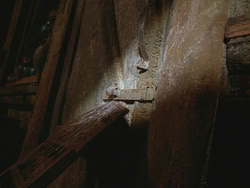 extant_HTLJ_3x18-ReignOfTerror_03337