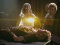 extant_HTLJ_3x18-ReignOfTerror_03547